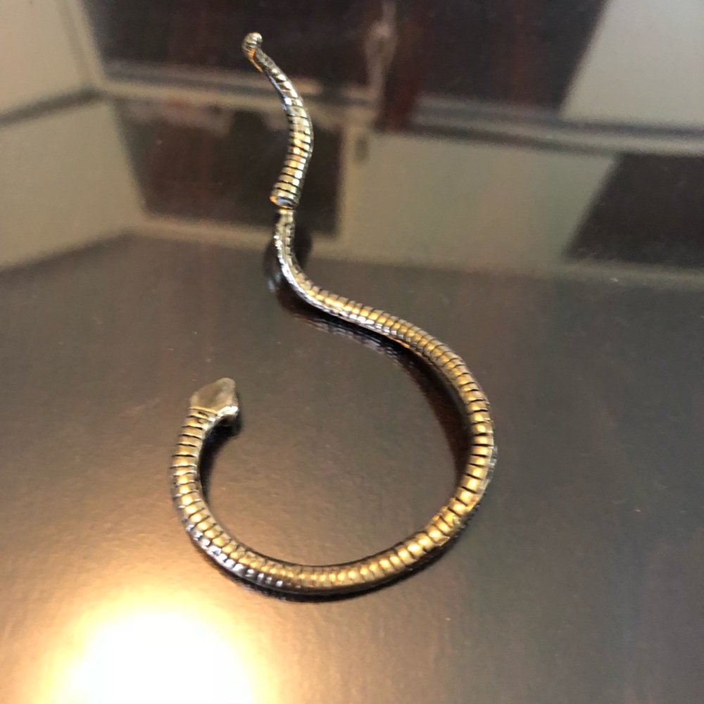 Snake ear wrap - Picture 3 of 3